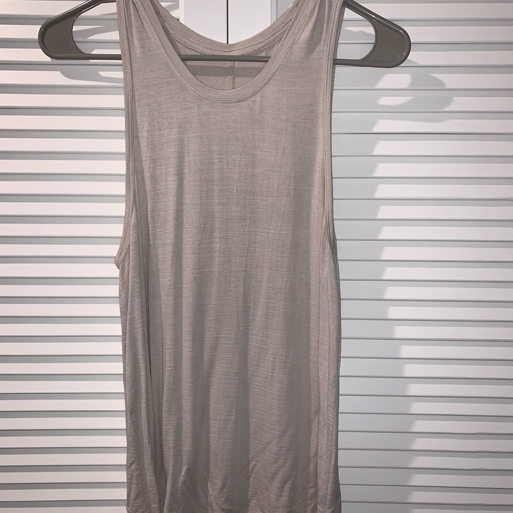 Workout tank top